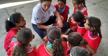 Alunos da primeira ETEC voltada para o esporte do Brasil participam de programa de estágio na Fundação Tide Setubal