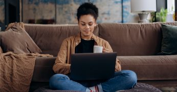 Aliança atua para incluir jovens no mercado e desenvolver projetos de vida