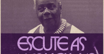 Capa do episódio do podcast 'Escute as Mais Velhas' com Conceição Evaristo. Ela é uma mulher negra com cabelos crespos grisalhos presos - com tonalidade predominantemente branca - em um coque. Ela usa um colar. A foto tem filtro na cor roxa e os logos da Rádio Novelo e da Fundação Tide Setubal. Aparece, na metade inferior, o logo do podcast 'Escute as Mais Velhas' e a mensagem, na cor rosa sobre fundo roxo, a frase 'Sueli Carneiro e Neca Setubal convidam: Conceição Evaristo.