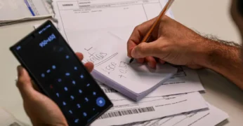 Como a estrutura tributária pode ser aliada da luta por equidade racial e de gênero?